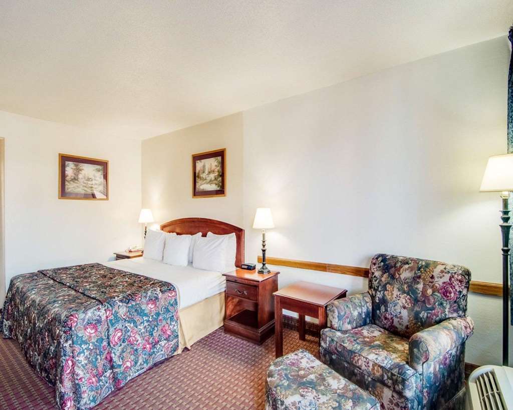 Econo Lodge Marion I-81 Quarto foto